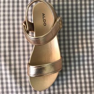 Aldo Women Robby Flat Sandal (Gold)